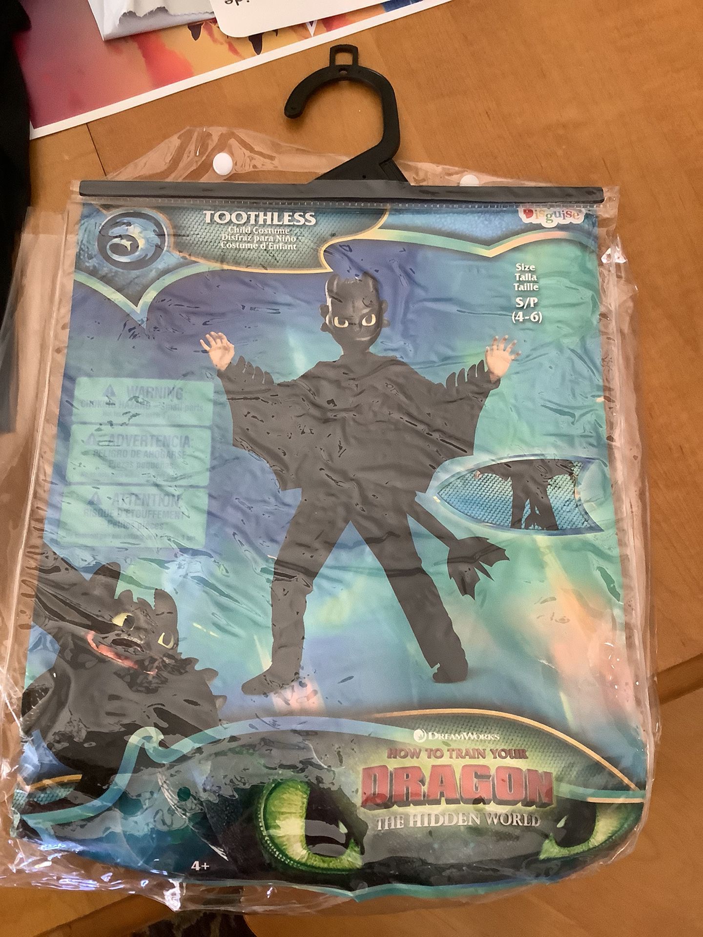 Boys Toothless costume from how to train your dragon