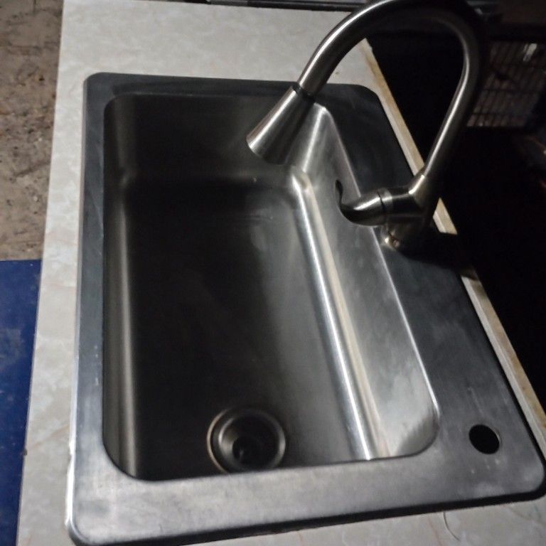 Water Faucet Countertop Combo