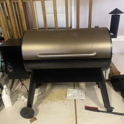 Wood Pellet Traeger Grill