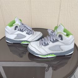 Pre- Owned Youth Jordan 5 Retro Green Bean Basketball Shoes DQ3735-003 Size 1Y