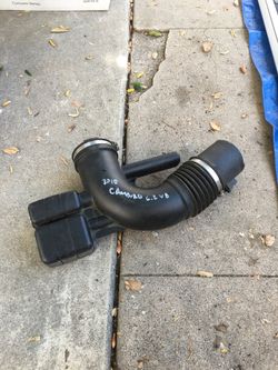 2010 Chevy Camaro 6.2L V8 modified intake tube w/K&N Cone type filter