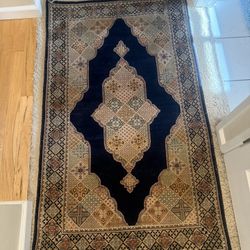 Persian Rug 3x5