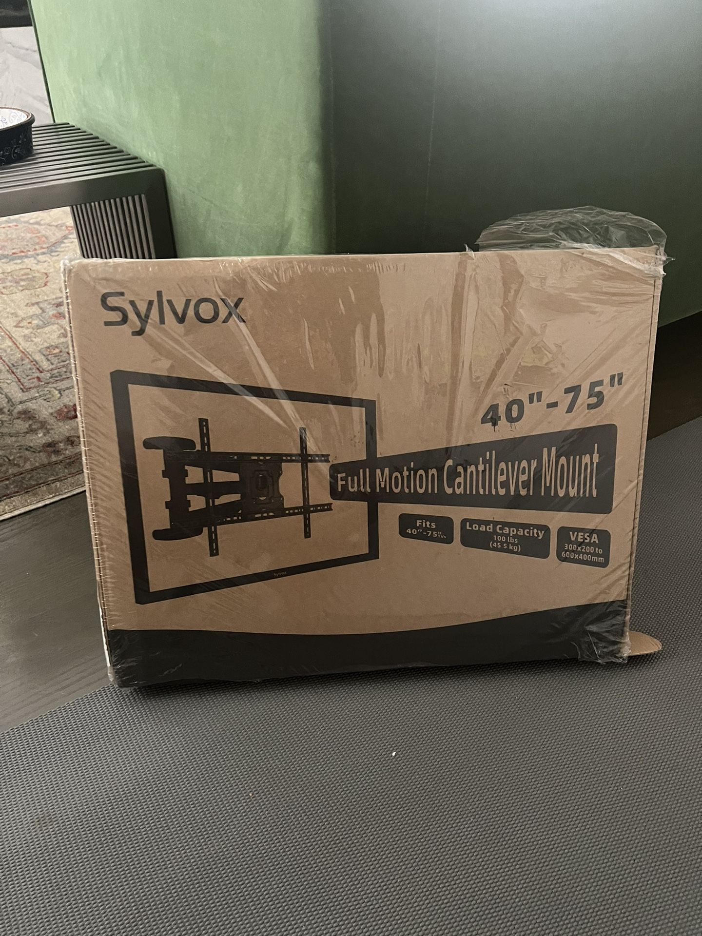 High End TV Wall Mount - Brand New!