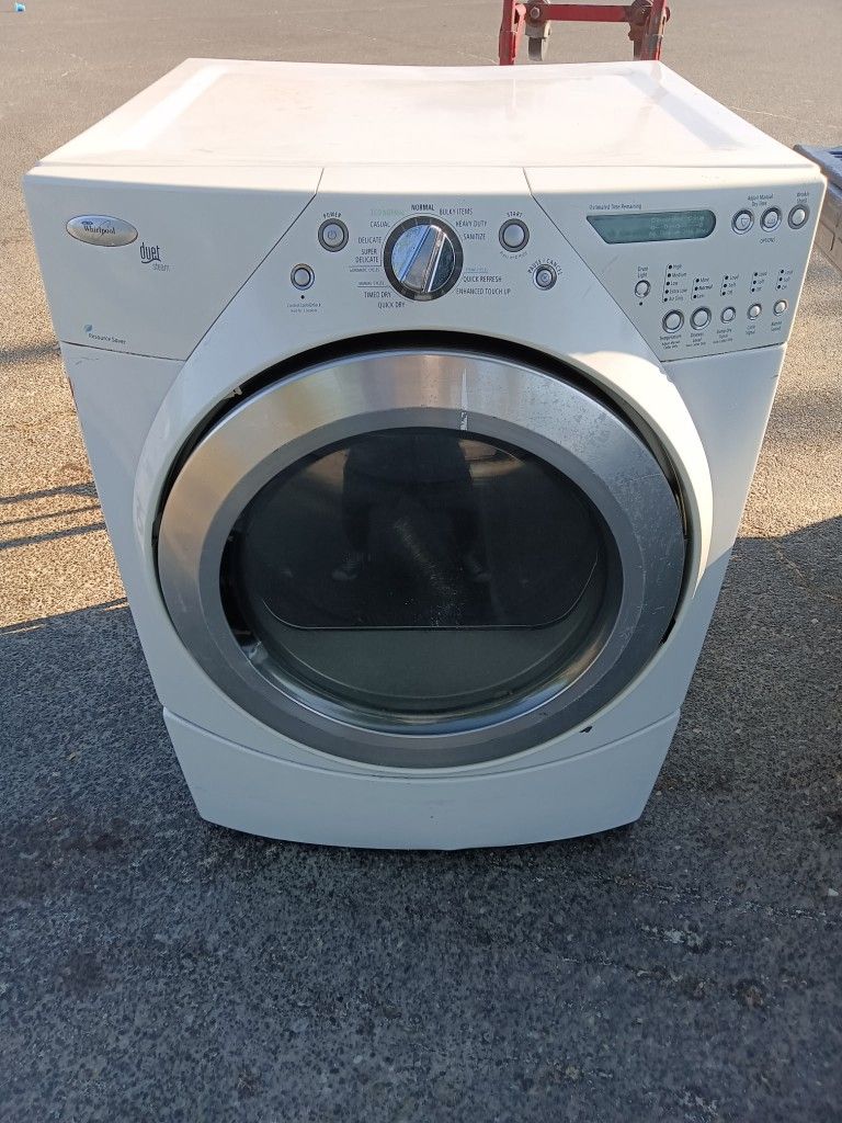 Whirlpool Electric Maximum Capacity Front Load Dryer