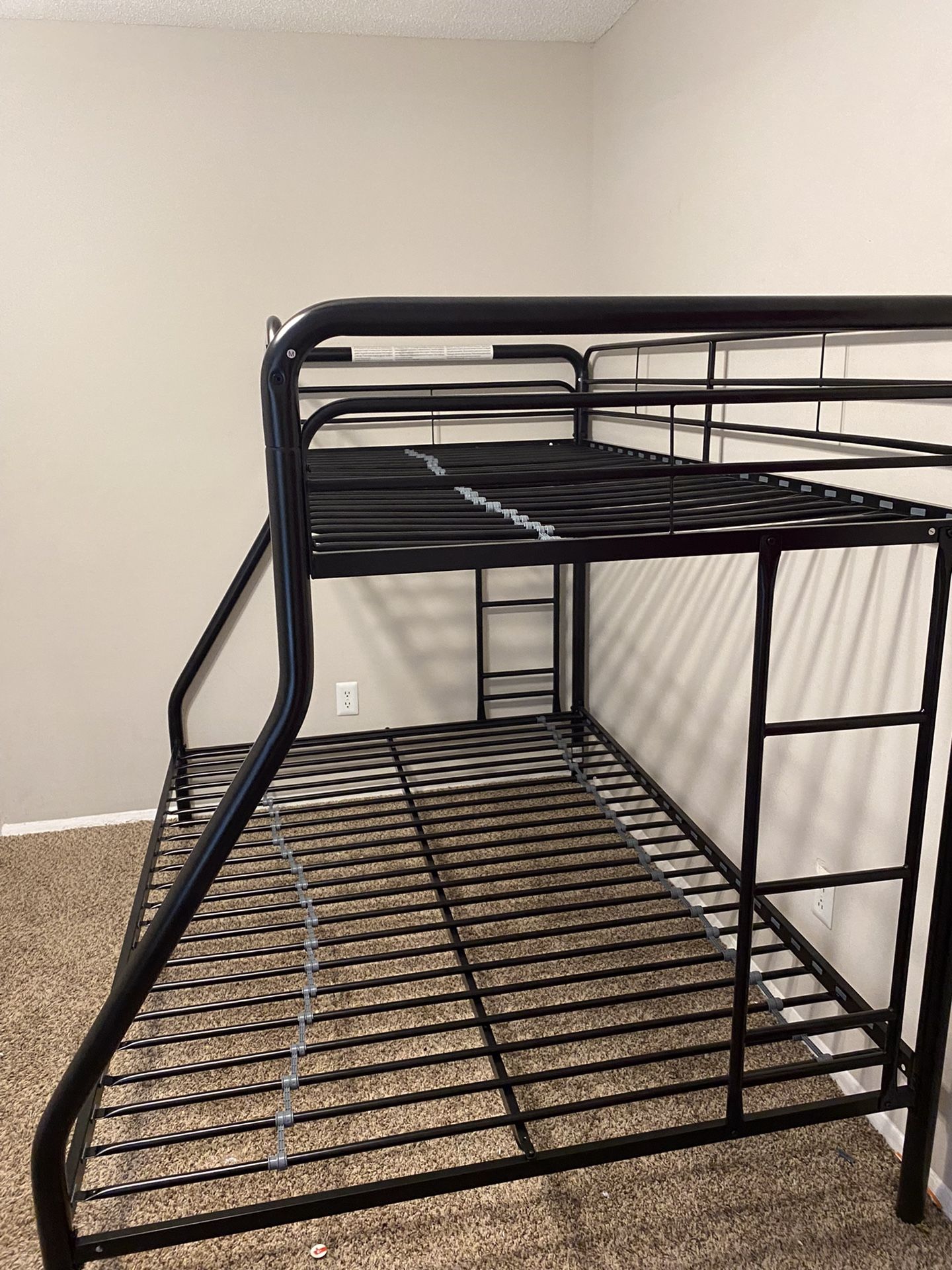 Twin Bunk Bed 