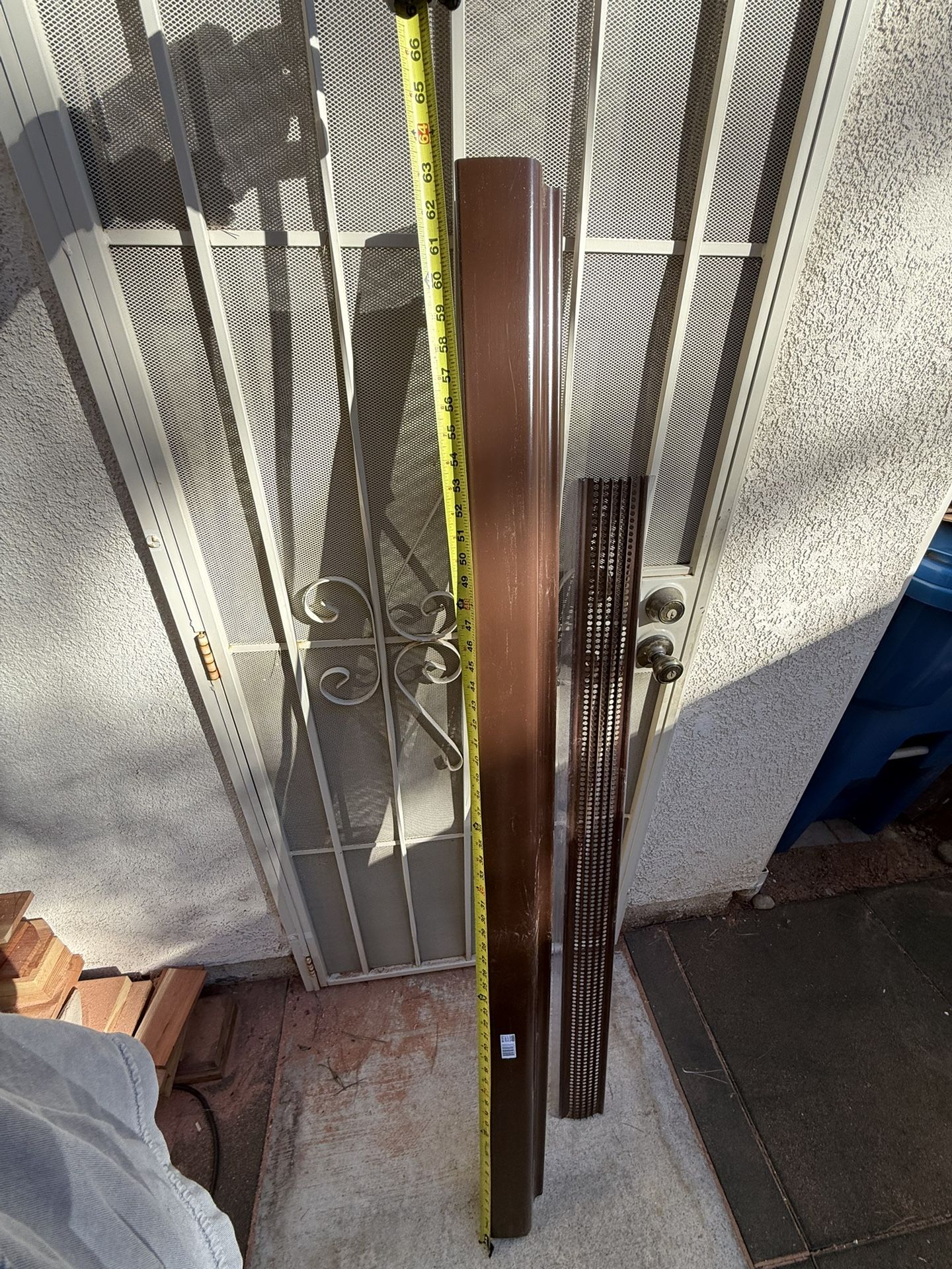 Free vinyl Brown gutter and gutter guard