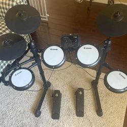 Donner DED-80 Electric Drum Set Check Description To See What Are Included