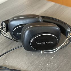 Bowers & Wilkins P5 Wired Headphones