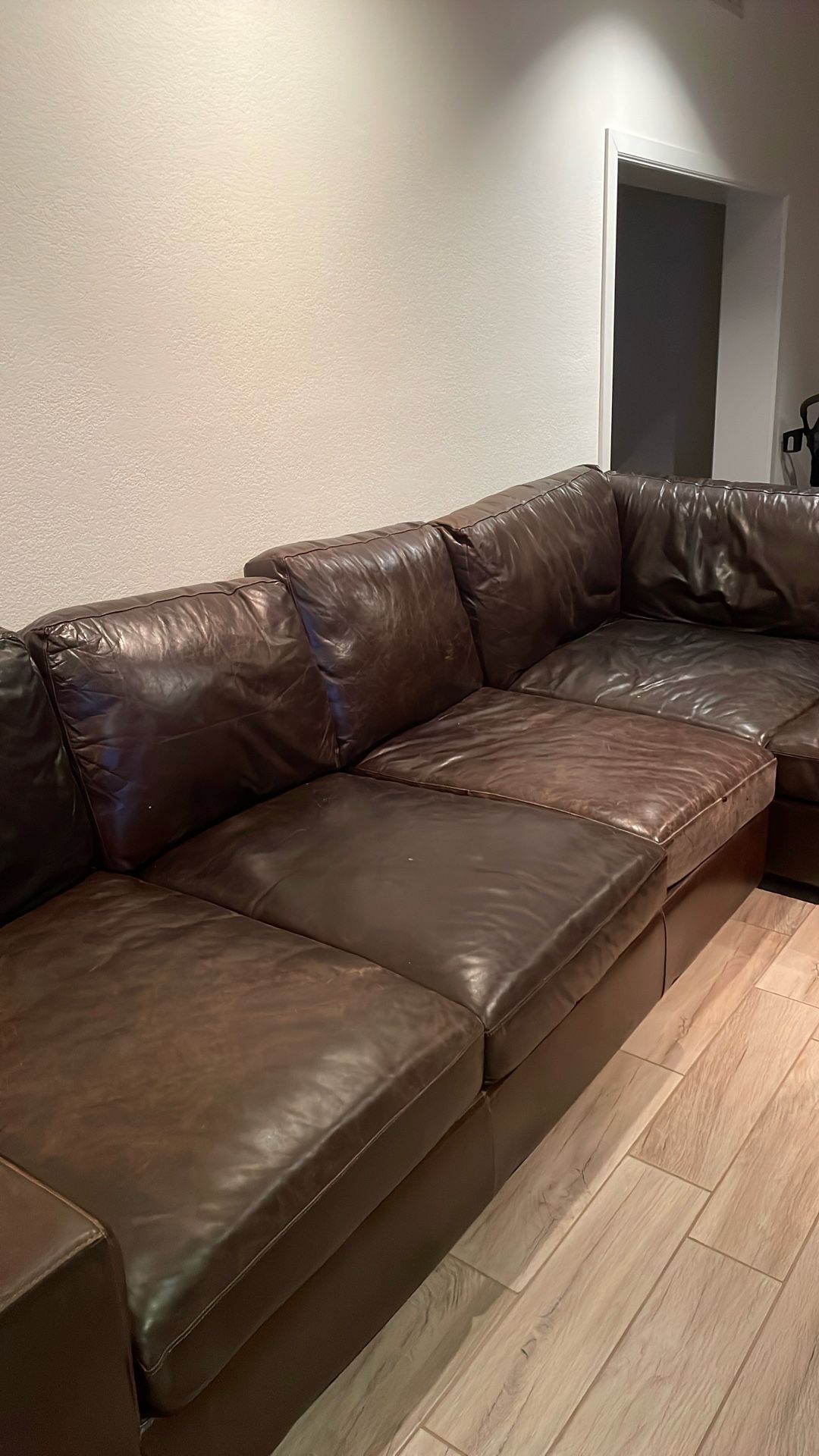 Big Beautiful Leather Couch! Deep Seating