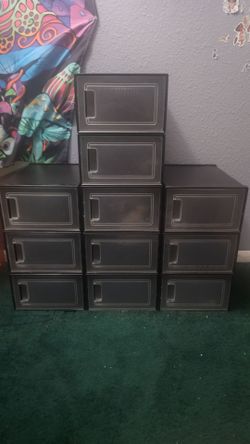 Stackable foot locker  set of 10