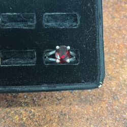 James Avery Oval Garnet Gemstone SZ9 Ring 