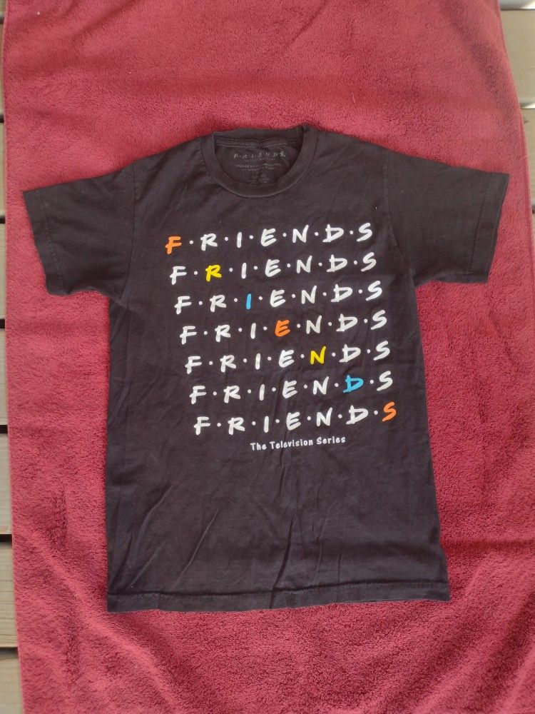 Friends tv show Tee shirt size small for men