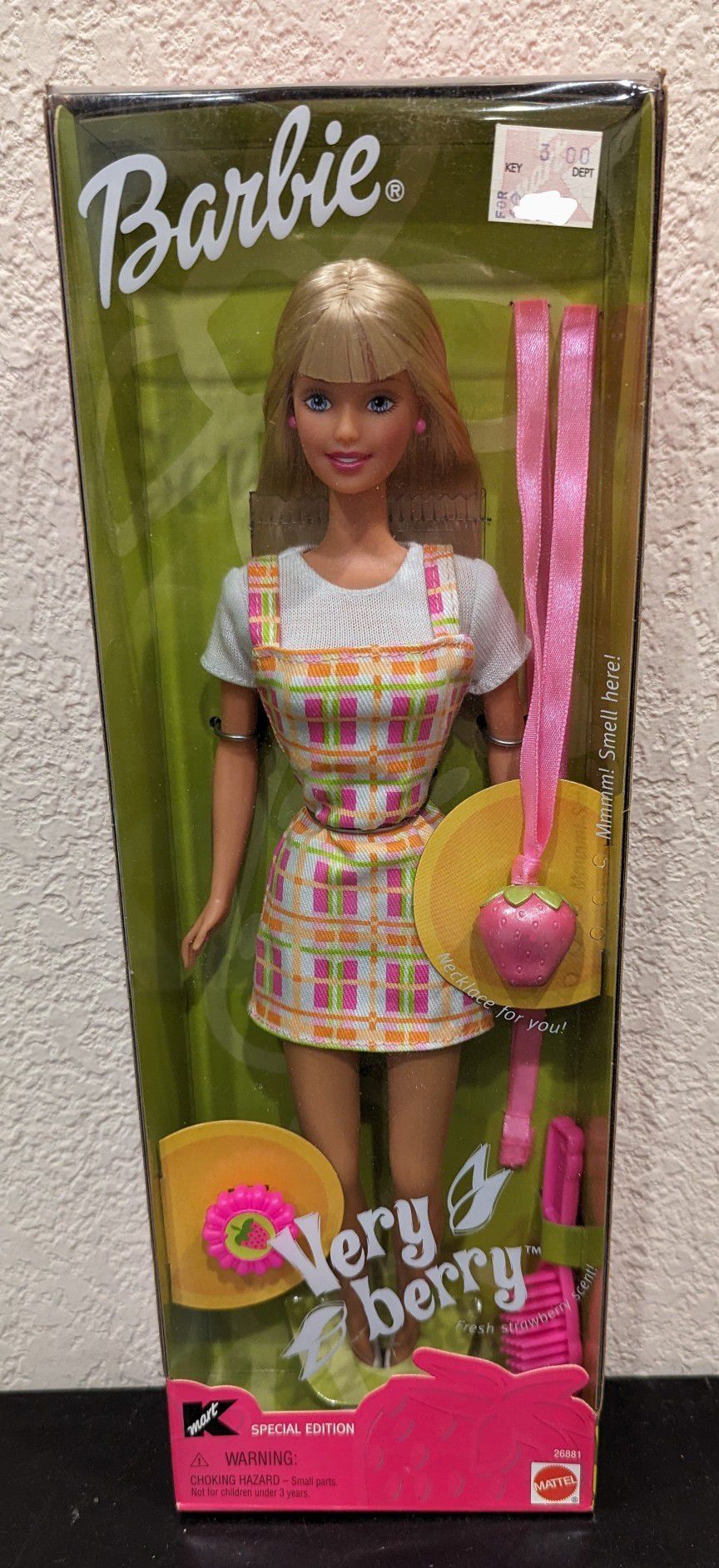 Kmart Special Edition Very Berry Barbie Doll Fresh Strawberry Scent 26881 NIB Blonde