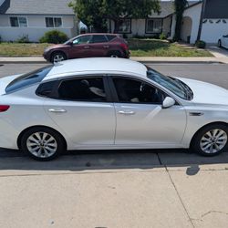 2016 Kia Optima Runs Great Get Awesome Mpg 