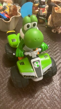 Yoshi car