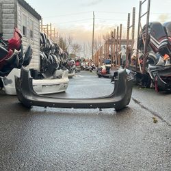 2017 To 2023 Chrysler Pacifica Rear Bumper Cover #B1063 CH1100 A31