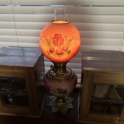 1(contact info removed) era, Victorian Vintage Kerosene Lamp 