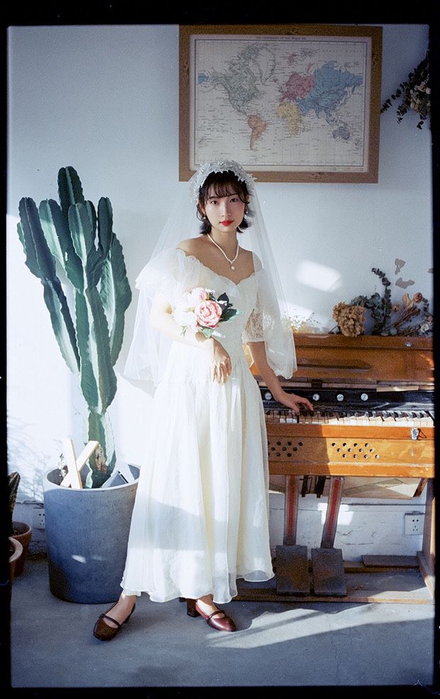 Vintage Short Lace Wedding Dress for Bride