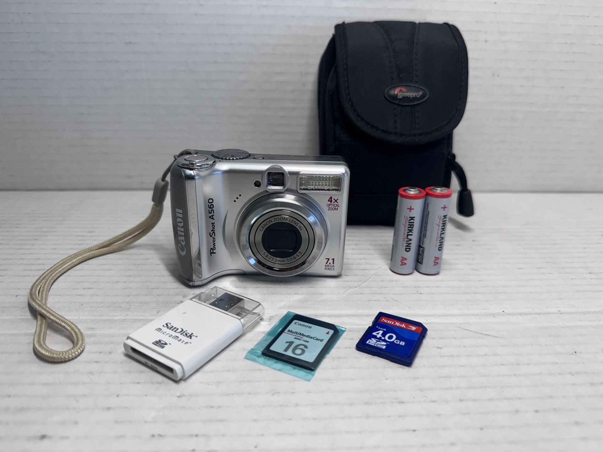 Canon Powershot A560 7.1 Mega Pixel Digital Camera (Complete, Great Condition)