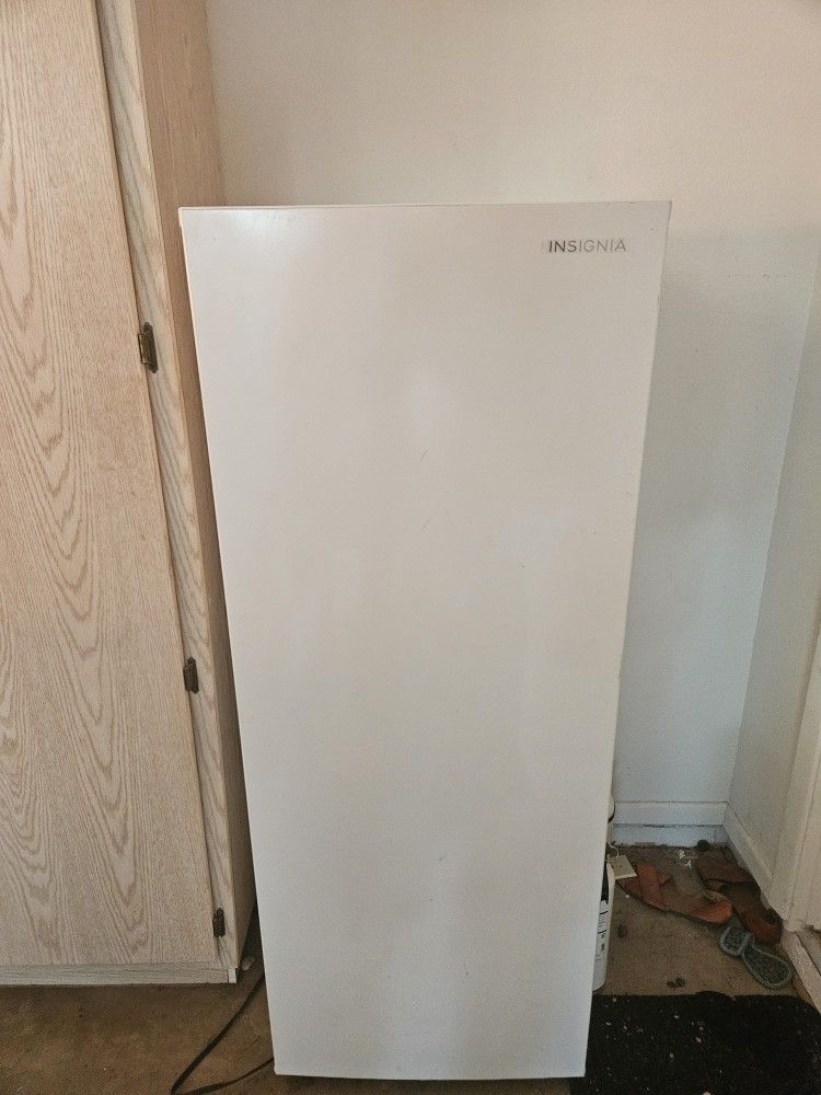 Insignia Upright Freezer