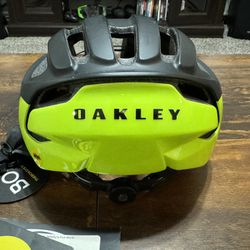Oakley helmet