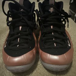 Nike Air Foamposite One Rust Pink Size 9.5