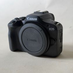 Canon EOS R100