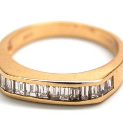 Mens Baguette-Cut Diamond Wedding Band