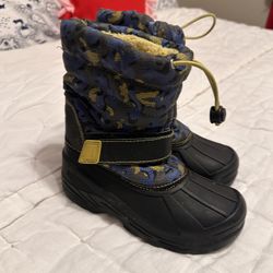 Kids Snow Boots Size 1