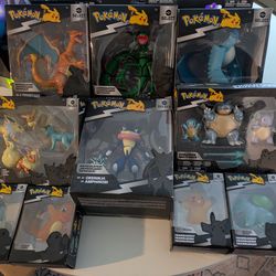 Pokemon select figurines