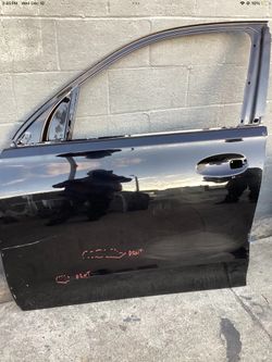 2019 2020 2021 2022 2023 2024 Audi Q3 Right Front Door Panel 