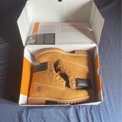 Worn Once Timberland Boots Men’s Size 8