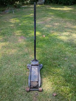 Floor jack 3 ton