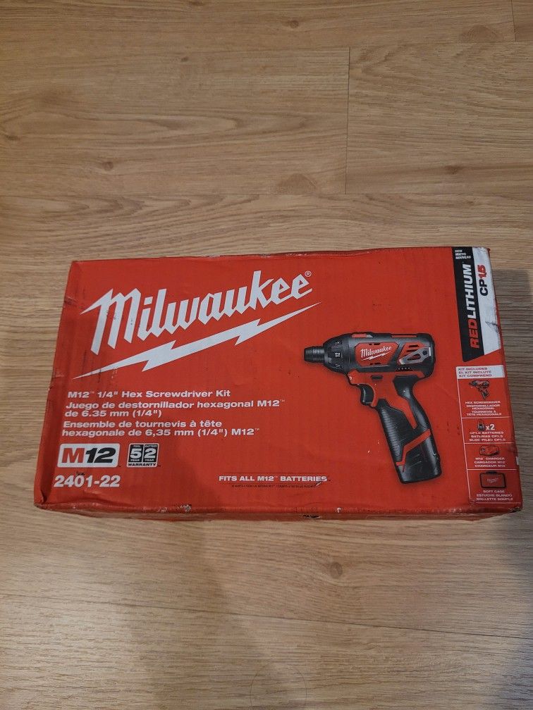 Milwaukee 12v Drill