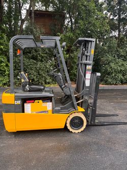 2019 cat ET3500 forklift