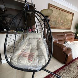 Very Gorgeous outdoor and indoor swing brand New 
