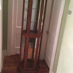 Corner Curio