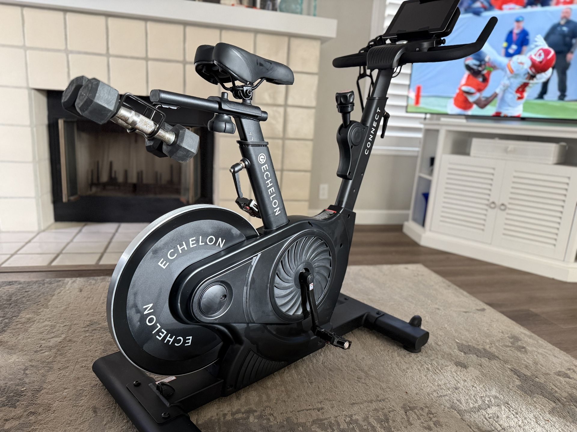 Echelon Connect 3 Exercise Bike *Excellent Condition