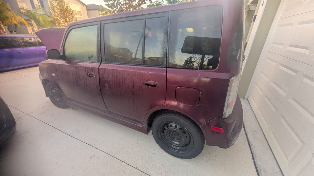 04-06 Scion xB Part Out