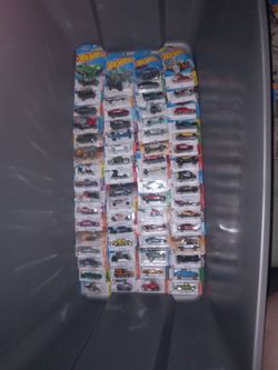 425 hotwheels Trucks & Cars