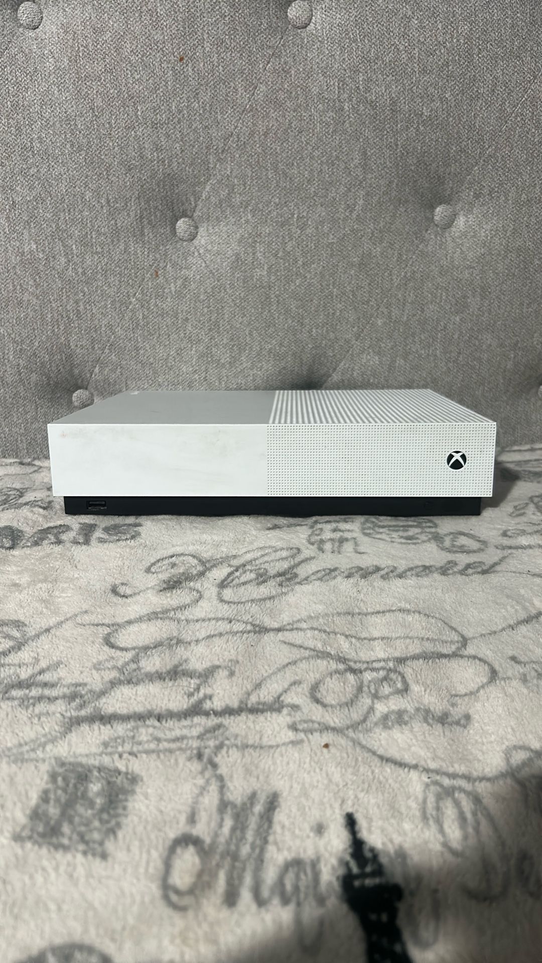 Xbox One S