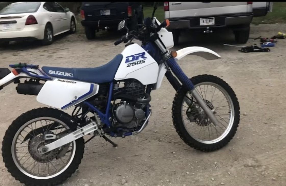 Suzuki Dr250