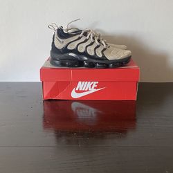 Vapor Max Plus 