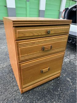 Night stand