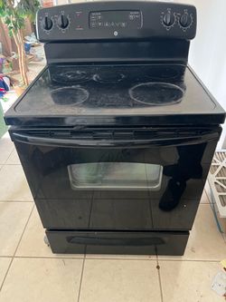 GE Black Electric Range Stove