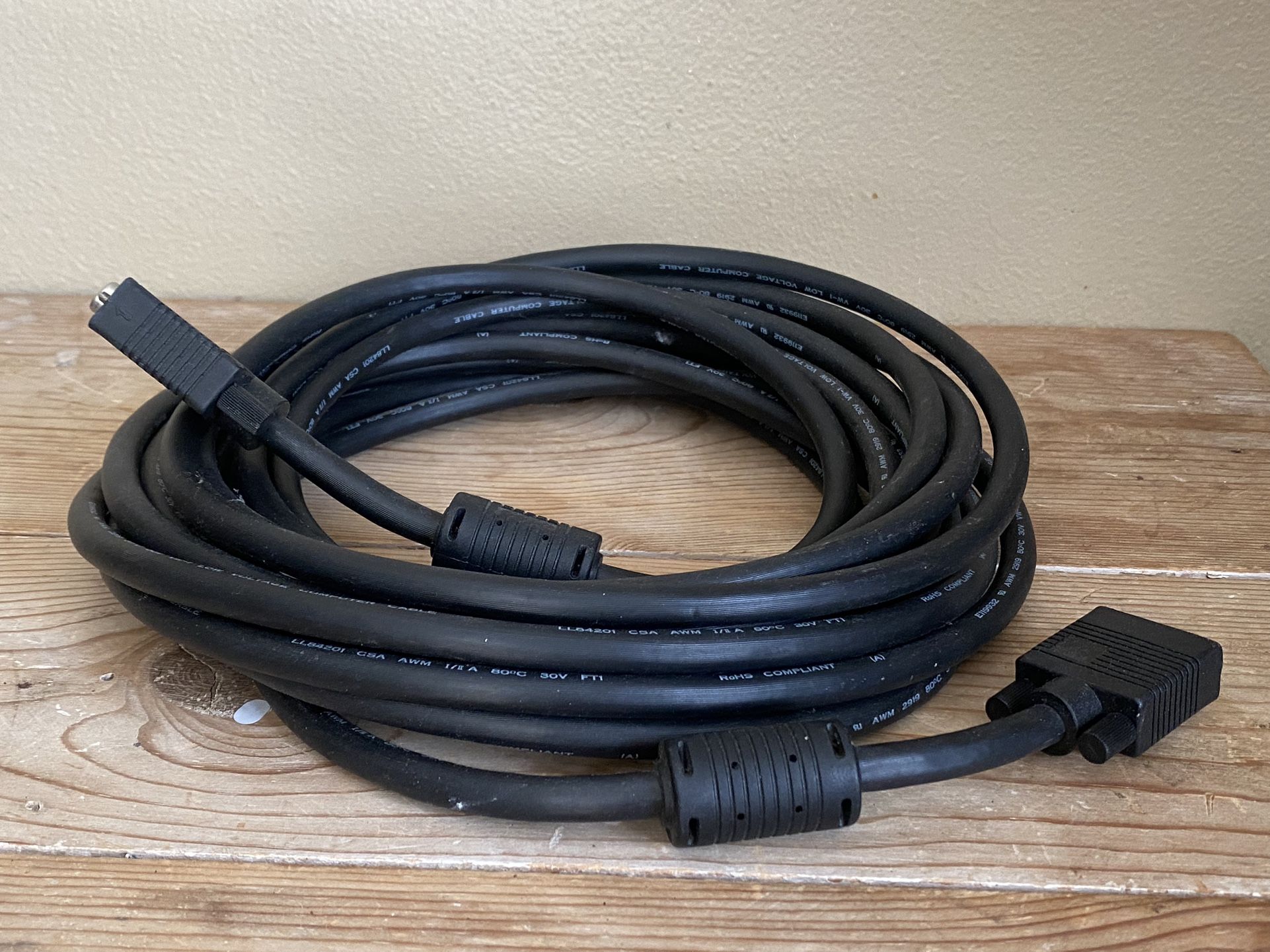 E119932-U AWM 2919 80ºC 30V VW-1 Low Voltage Computer Cable VGA Male-Male 25Ft