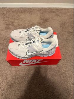 Nike Zoom Vomero 5 SE