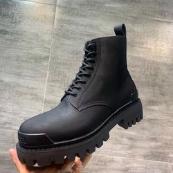 Balenciaga Strike Bootie Black