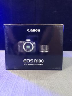 Canon EOS R100 Mirrorless Camera with 18-45mm Lens