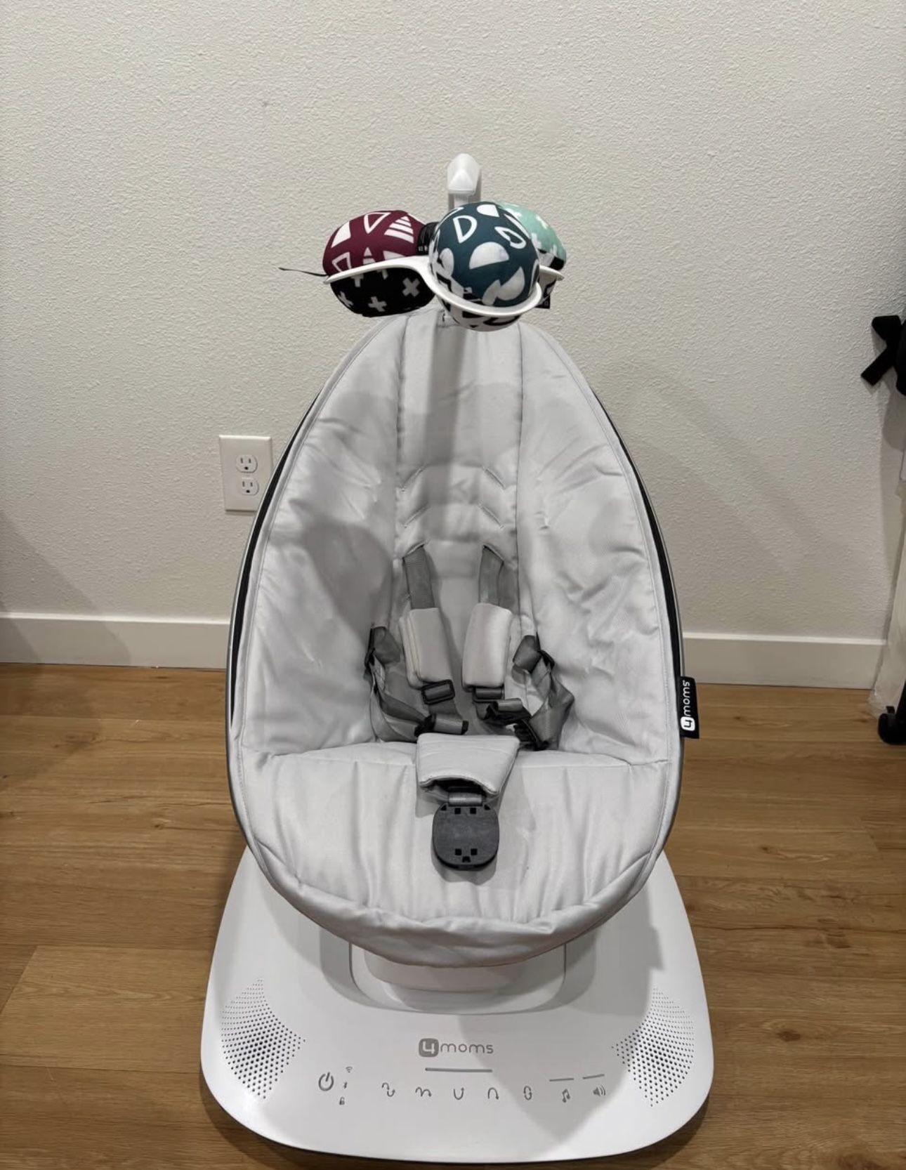 4moms MamaRoo Baby Swing